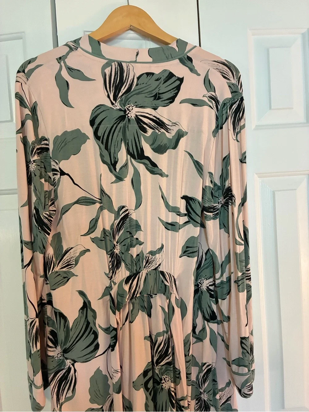 Blush Pink Botanical spa robe…. Super SOFT!!!